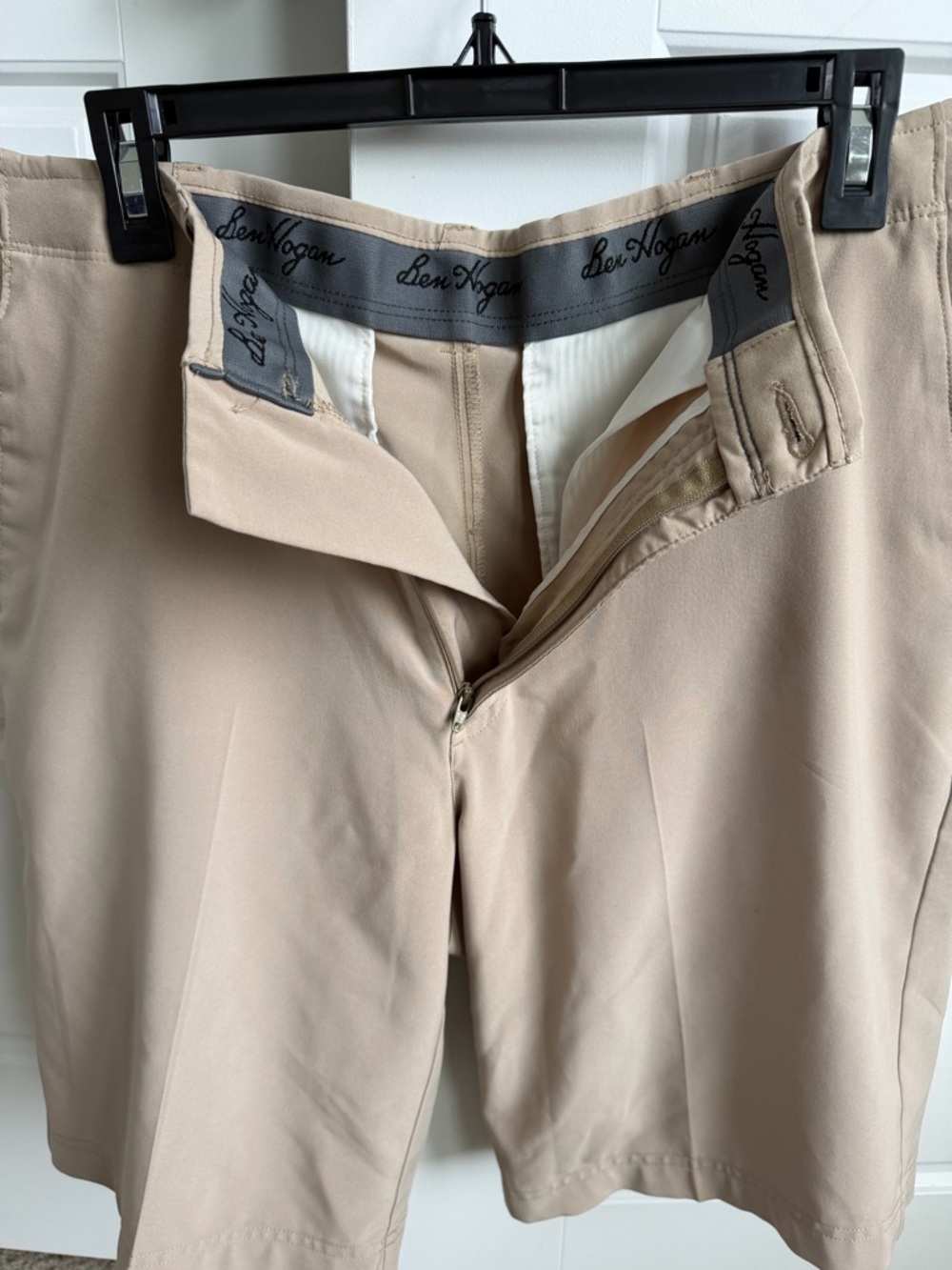 075 Ben Hogan Beige Men's Chino Shorts SZ 33